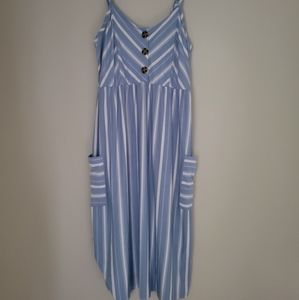 Stretchy blue and white stripped dress with pockets and adjustable straps button